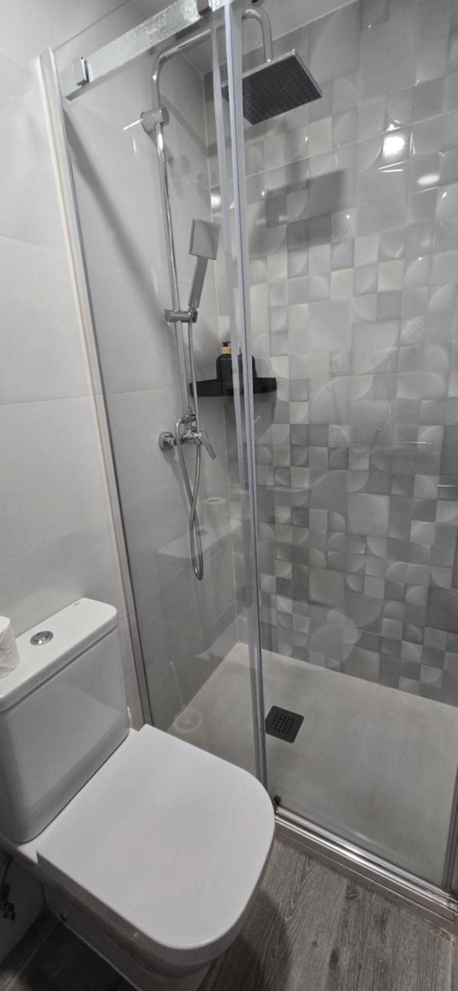 Habitaciones Universal Madrid Extérieur photo