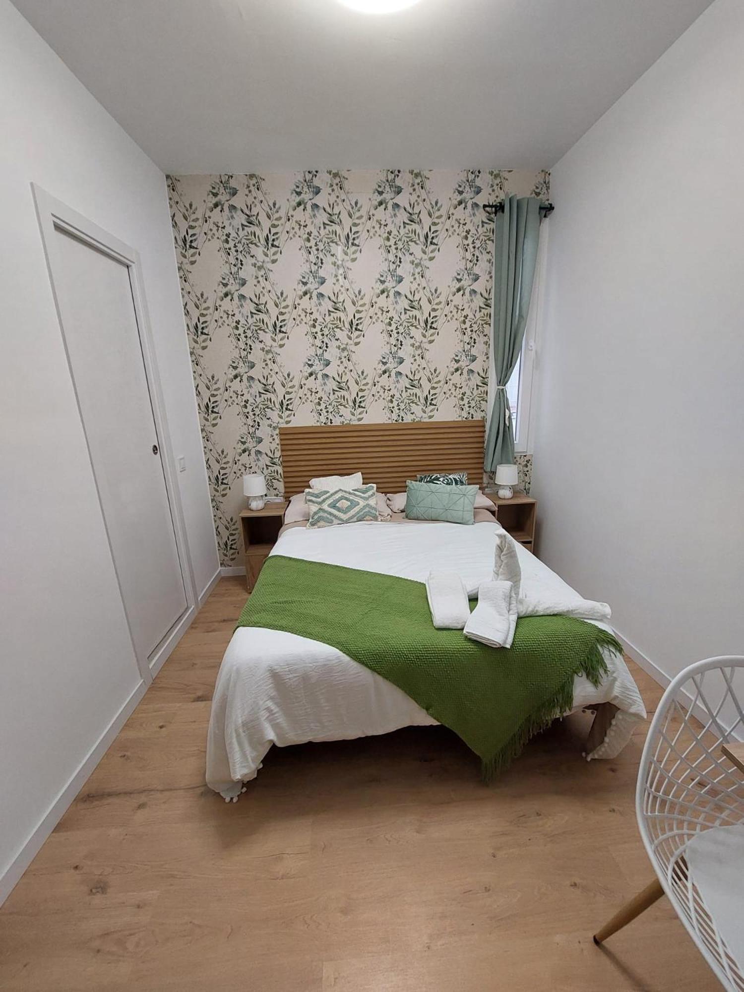 Habitaciones Universal Madrid Extérieur photo