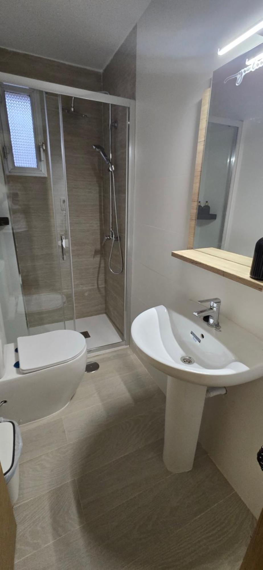 Habitaciones Universal Madrid Extérieur photo